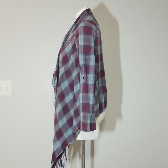 En Creme Plaid Open front Cardigan with Fringe - Picture 7 of 12